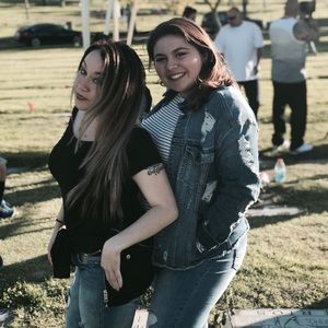 Meet your Posher, Victoria